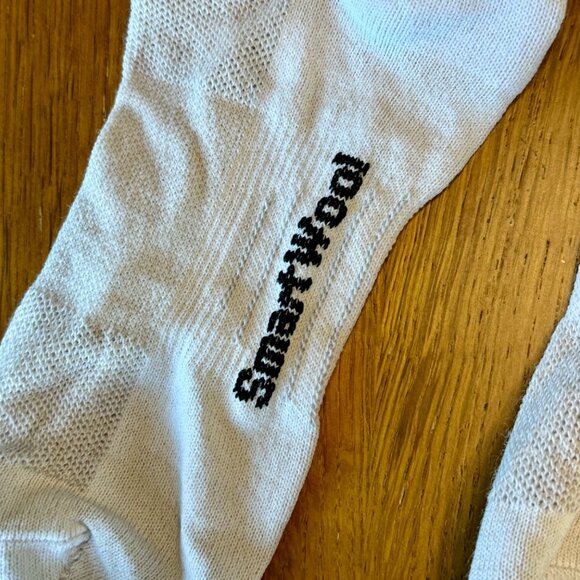 SMARTWOOL Merino Wool Hiking Socks Womens 7-8 M Medium Blue Ankle Sock EUC - Picture 6 of 7